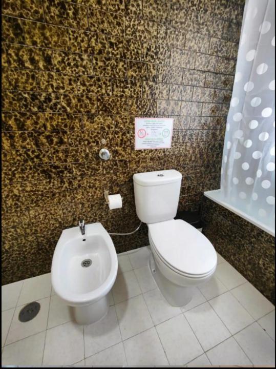 Blife Algarvya Private Rooms Фаро Екстериор снимка